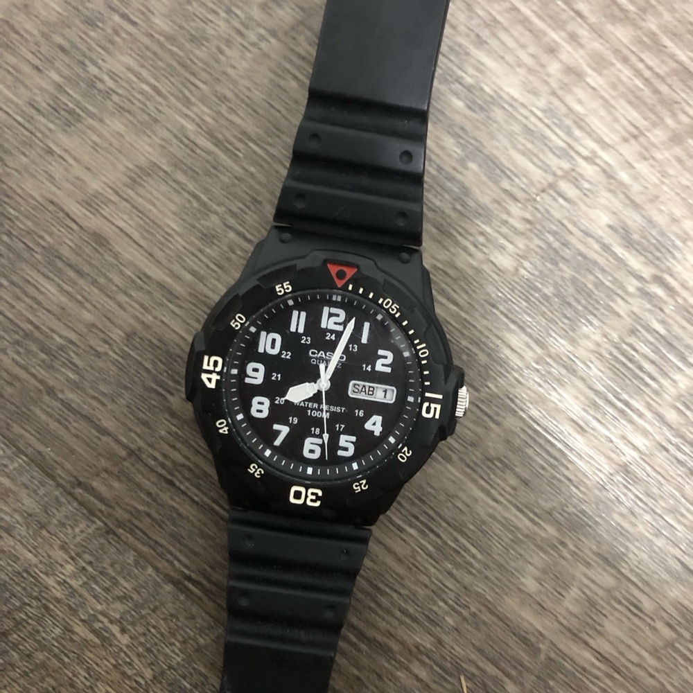 Casio Black Analog Watch View 2